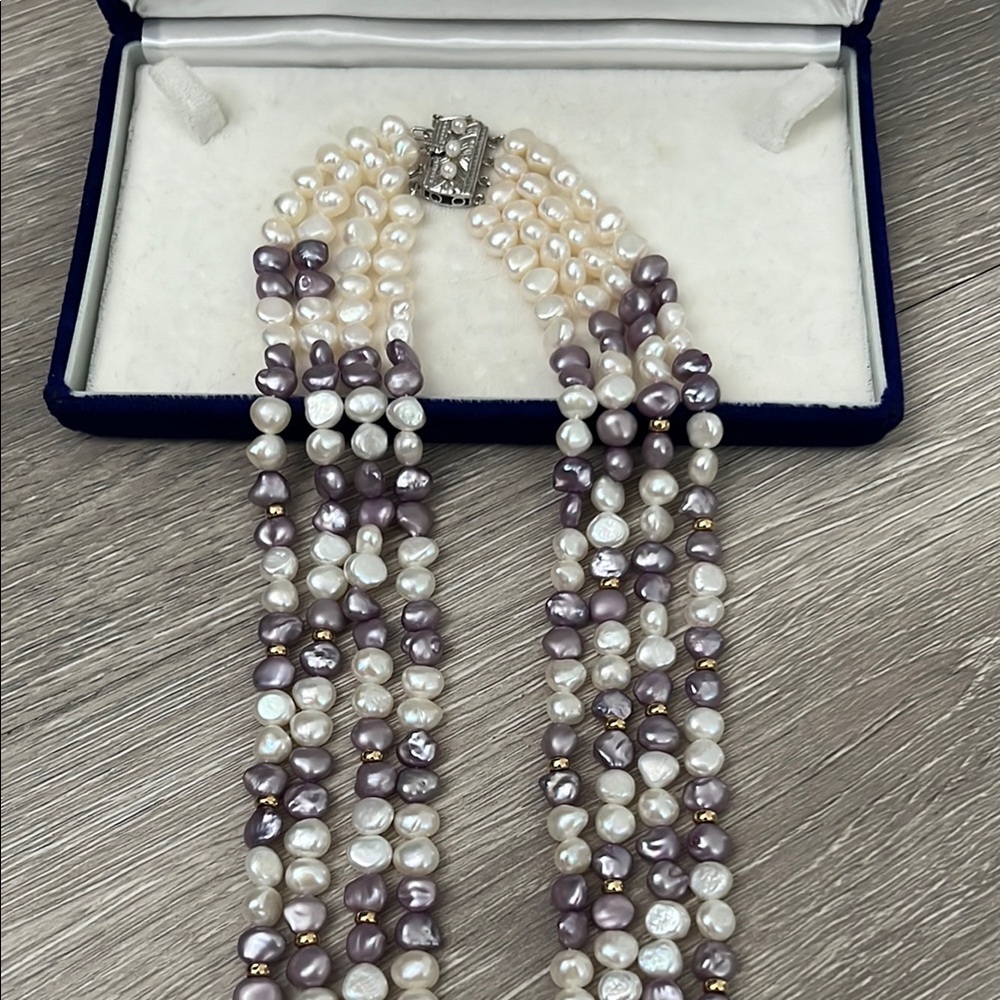 Freshwater Pearl Necklace with Silver Clasp